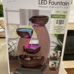 Golden Tiered Bowl Fountain LED LIGHTS NEW IN BOX